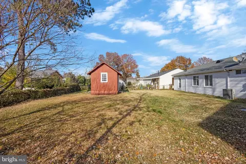 Exterior - 6306 Abilene St, Springfield, VA 22150 photo 3 of 3