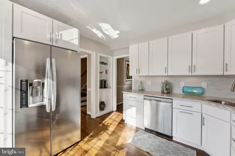 Kitchen - 6716 Melrose Dr, Mclean, VA 22101 photo 2 of 2