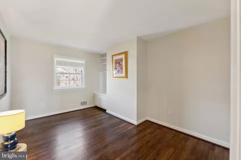 Bedroom - 6716 Melrose Dr, Mclean, VA 22101 photo 5 of 5