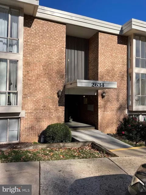 2634 Wagon Drive 282 Dr #282 (2D), Alexandria, VA 22303
