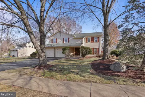 4517 Lees Corner Rd, Chantilly, VA 20151