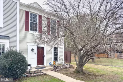 7248 Parsons Ct, Alexandria, VA 22306
