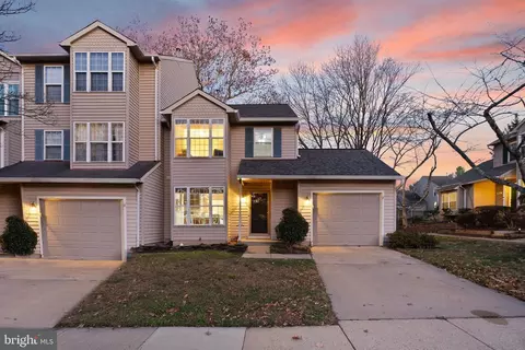 5615 Gosling Dr, Clifton, VA 20124