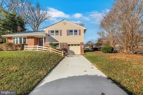 5309 Ferndale St, Springfield, VA 22151 photo 2