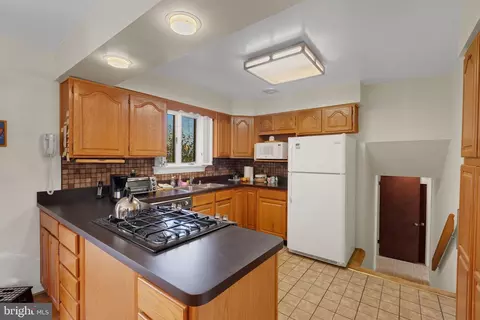 5309 Ferndale St, Springfield, VA 22151 photo 6