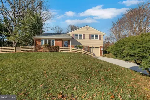 5309 Ferndale St, Springfield, VA 22151