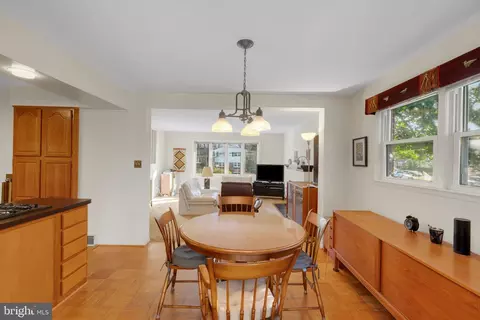 5309 Ferndale St, Springfield, VA 22151 photo 8