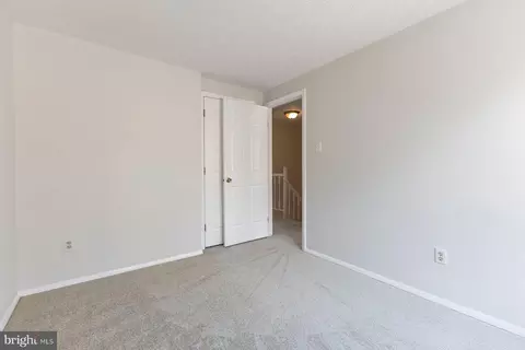Bedroom - 8031 Orange Plank Rd, Springfield, VA 22153 photo 6 of 7