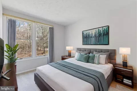 Bedroom - 8031 Orange Plank Rd, Springfield, VA 22153 photo 5 of 7