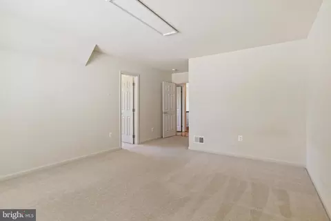 Bedroom - 8561 Mazzello Pl, Springfield, VA 22153 photo 5 of 5