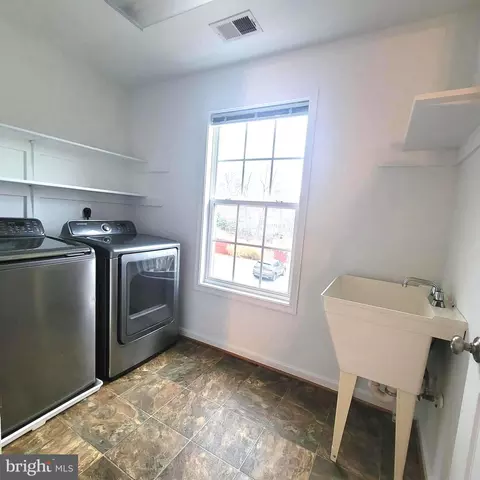 Other - 8561 Mazzello Pl, Springfield, VA 22153 photo 2 of 5