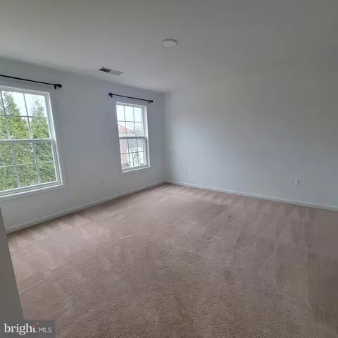 Bedroom - 8561 Mazzello Pl, Springfield, VA 22153 photo 3 of 5