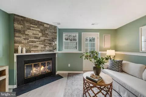 1610 Fieldthorn Dr, Reston, VA 20194 photo 22