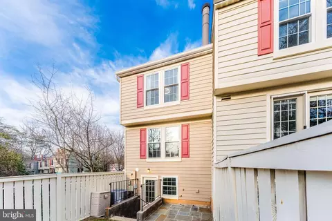 1610 Fieldthorn Dr, Reston, VA 20194 photo 42