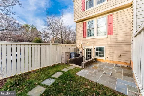 1610 Fieldthorn Dr, Reston, VA 20194 photo 45