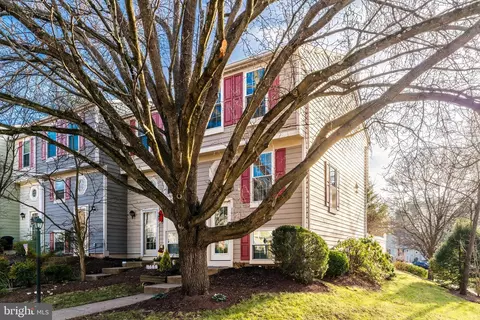 1610 Fieldthorn Dr, Reston, VA 20194 photo 36