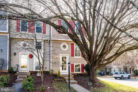 1610 Fieldthorn Dr, Reston, VA 20194 photo 35
