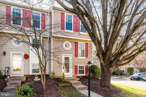 1610 Fieldthorn Dr, Reston, VA 20194 photo 37