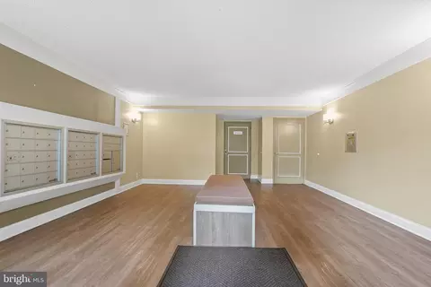 7600 Tremayne Pl #210, Mclean, VA 22102 photo 8