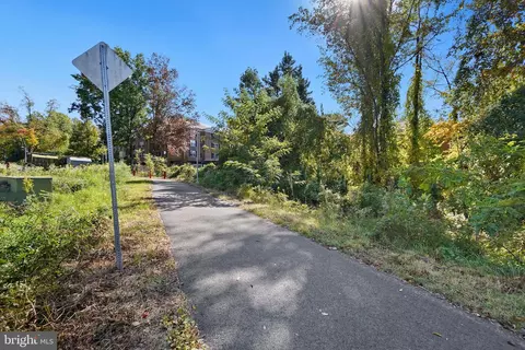 7600 Tremayne Pl #210, Mclean, VA 22102 photo 13