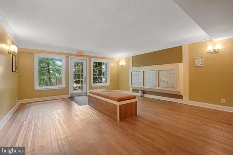 7600 Tremayne Pl #210, Mclean, VA 22102 photo 7