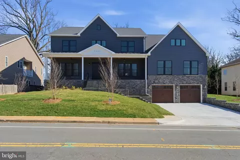 7631 Lisle Ave, Falls Church, VA 22043