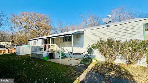 3464 Audubon Ave, Alexandria, VA 22306