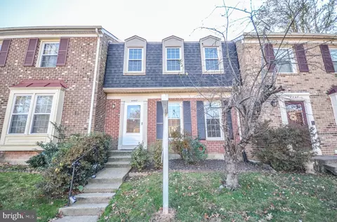 4442 Chase Park Ct, Annandale, VA 22003
