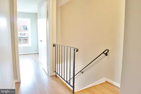2103 Mager Dr, Herndon, VA 20170 photo 15