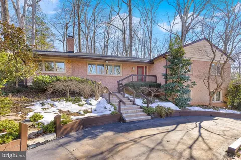 6423 Cavalier Corridor, Falls Church, VA 22044