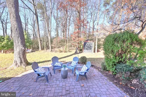 Exterior - 7914 Saint George Ct, Springfield, VA 22153 photo 2 of 7