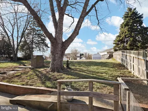 6817 Cabin John Rd, Springfield, VA 22150 photo 38