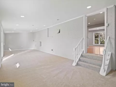 6817 Cabin John Rd, Springfield, VA 22150 photo 14