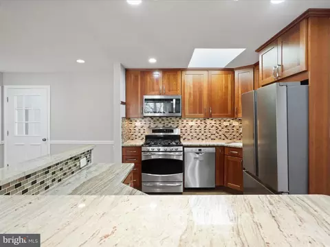 6817 Cabin John Rd, Springfield, VA 22150 photo 22