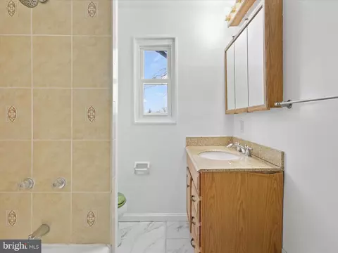 6817 Cabin John Rd, Springfield, VA 22150 photo 23