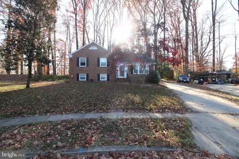 5426 Lehigh Ln, Springfield, VA 22151