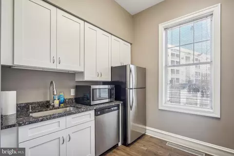 1645 International Dr #121, Mclean, VA 22102 photo 33