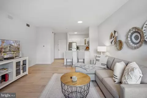 1645 International Dr #121, Mclean, VA 22102 photo 11