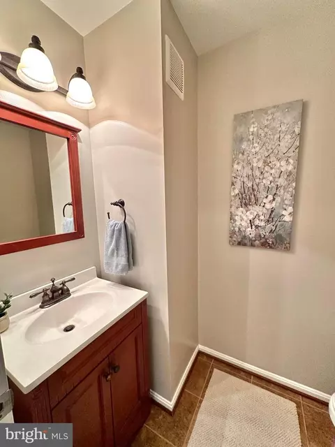7716 Gromwell Ct, Springfield, VA 22152 photo 14