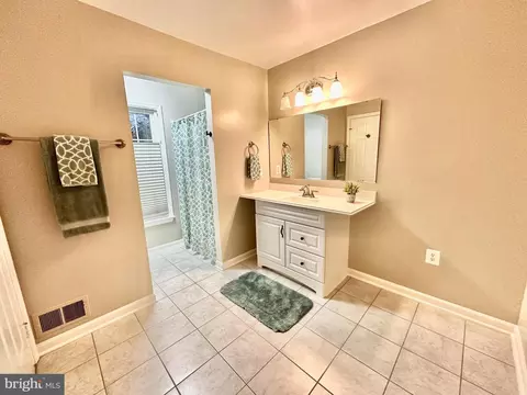 7716 Gromwell Ct, Springfield, VA 22152 photo 31