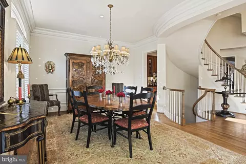 Dining - 7218 Farm Meadow Ct, Mclean, VA 22101 photo 1 of 3