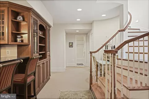 Entry Way - 7218 Farm Meadow Ct, Mclean, VA 22101 photo 8 of 8