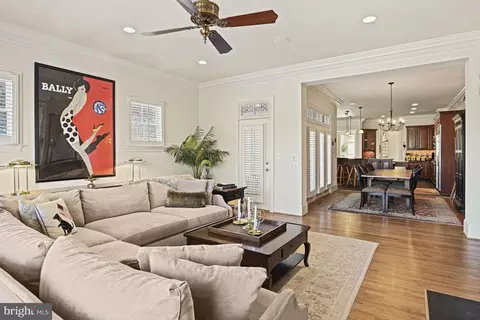 Living - 7218 Farm Meadow Ct, Mclean, VA 22101 photo 5 of 5