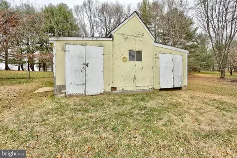 Other - 816 Utterback Store Rd, Great Falls, VA 22066 photo 6 of 7