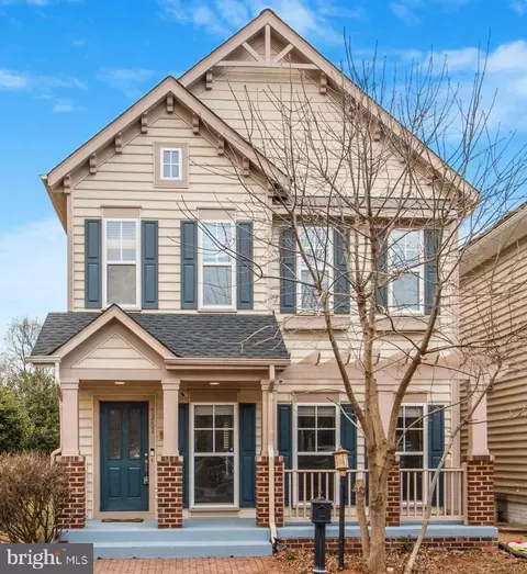 7751 Grandwind Dr, Lorton, VA 22079