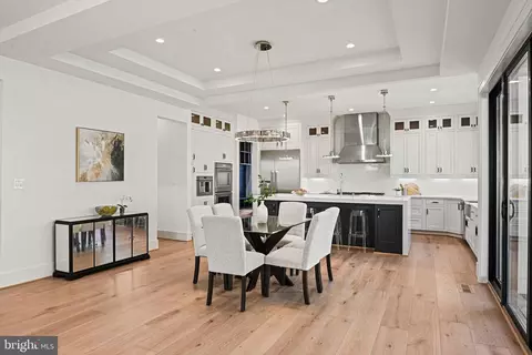Dining - 6804 Lemon Rd, Mclean, VA 22101 photo 4 of 4