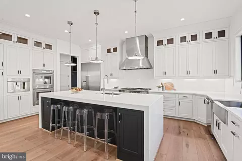 Kitchen - 6804 Lemon Rd, Mclean, VA 22101 photo 2 of 6