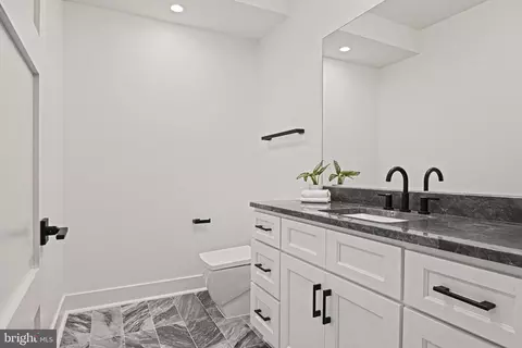 Bath - 6804 Lemon Rd, Mclean, VA 22101 photo 22 of 23