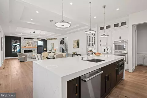 Kitchen - 6804 Lemon Rd, Mclean, VA 22101 photo 3 of 6