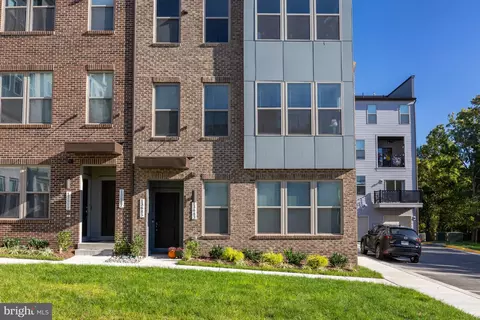 13683 Innovation Station Loop, Herndon, VA 20171